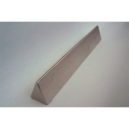 三角形型棒磁石 の製品情報   日本マグネティックス